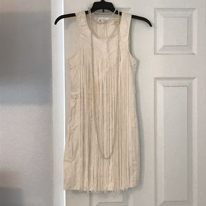 Roaring 20s flapper Halloween costume Great Gatsby